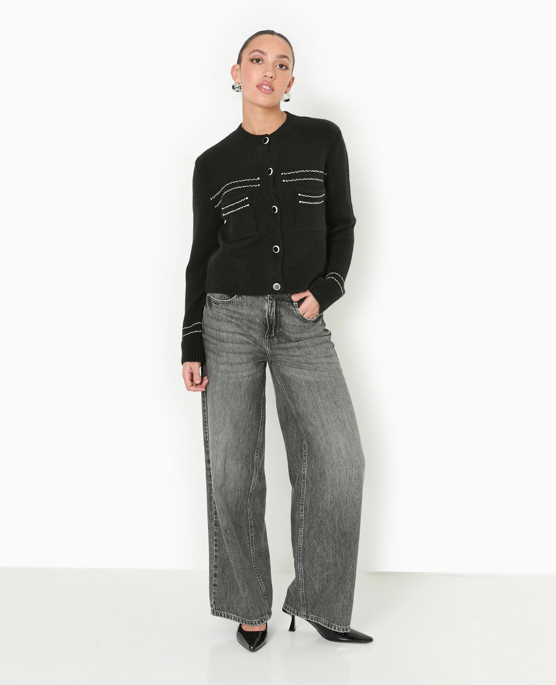 Gilet avec détails contrastés - Image 7