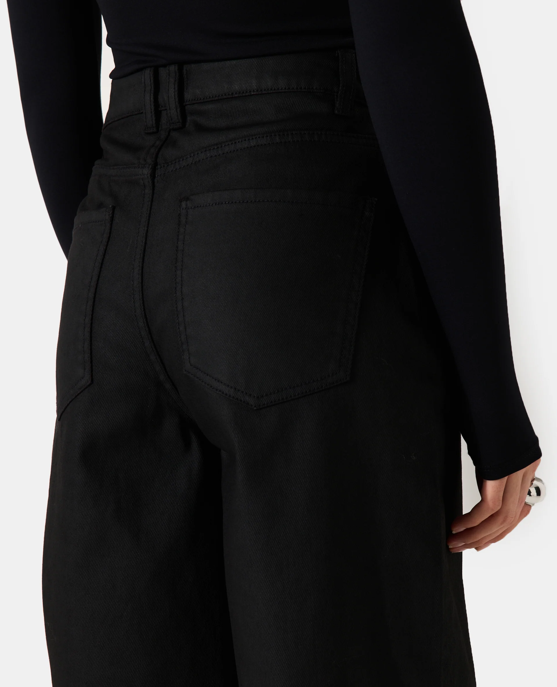 Jean barrel enduit taille haute - Image 3