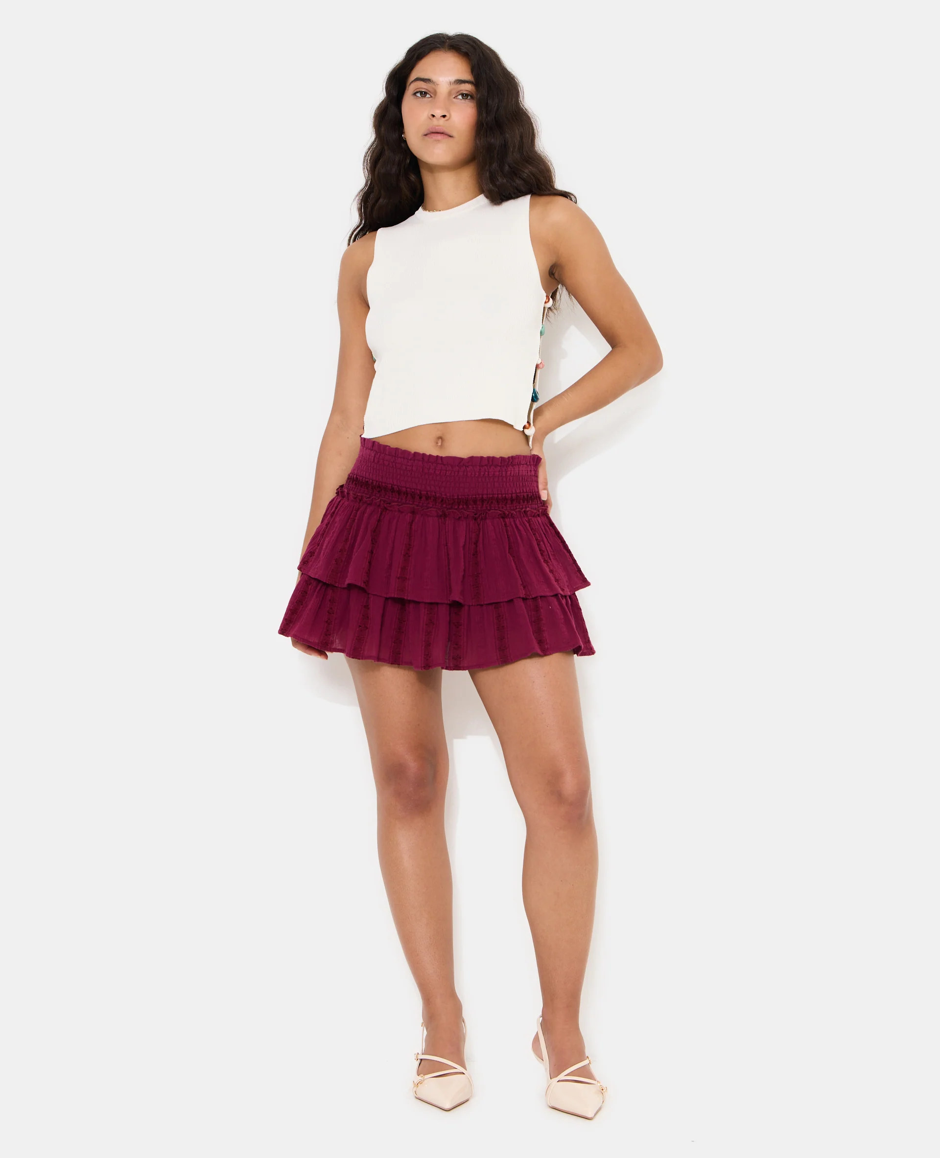 Jupe-short avec volant et broderies