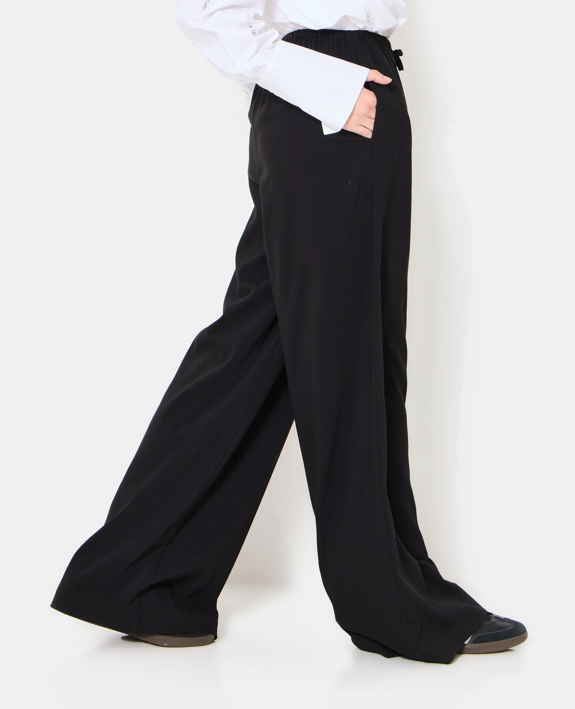 Pantalon droit et large avec lien coulissé - Image 2