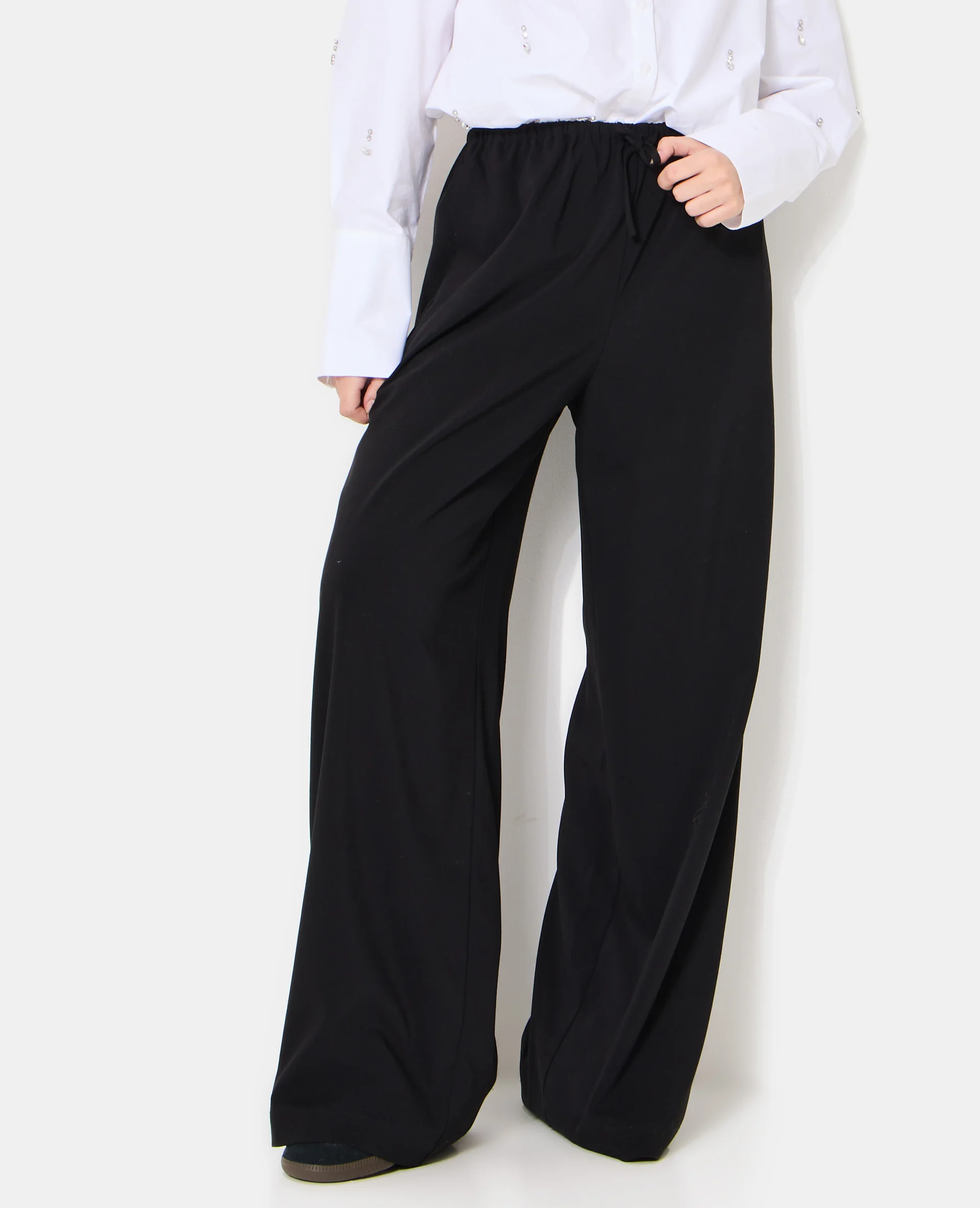Pantalon droit et large avec lien coulissé - Image 5