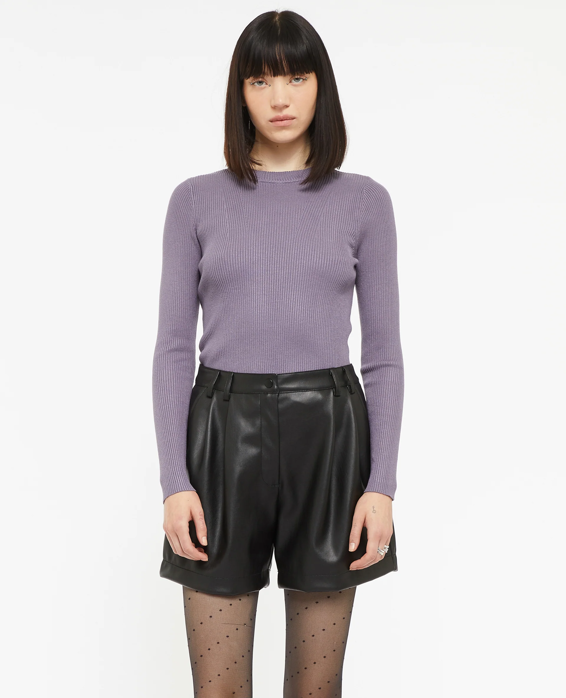 Short taille haute en simili cuir avec pinces - Image 3