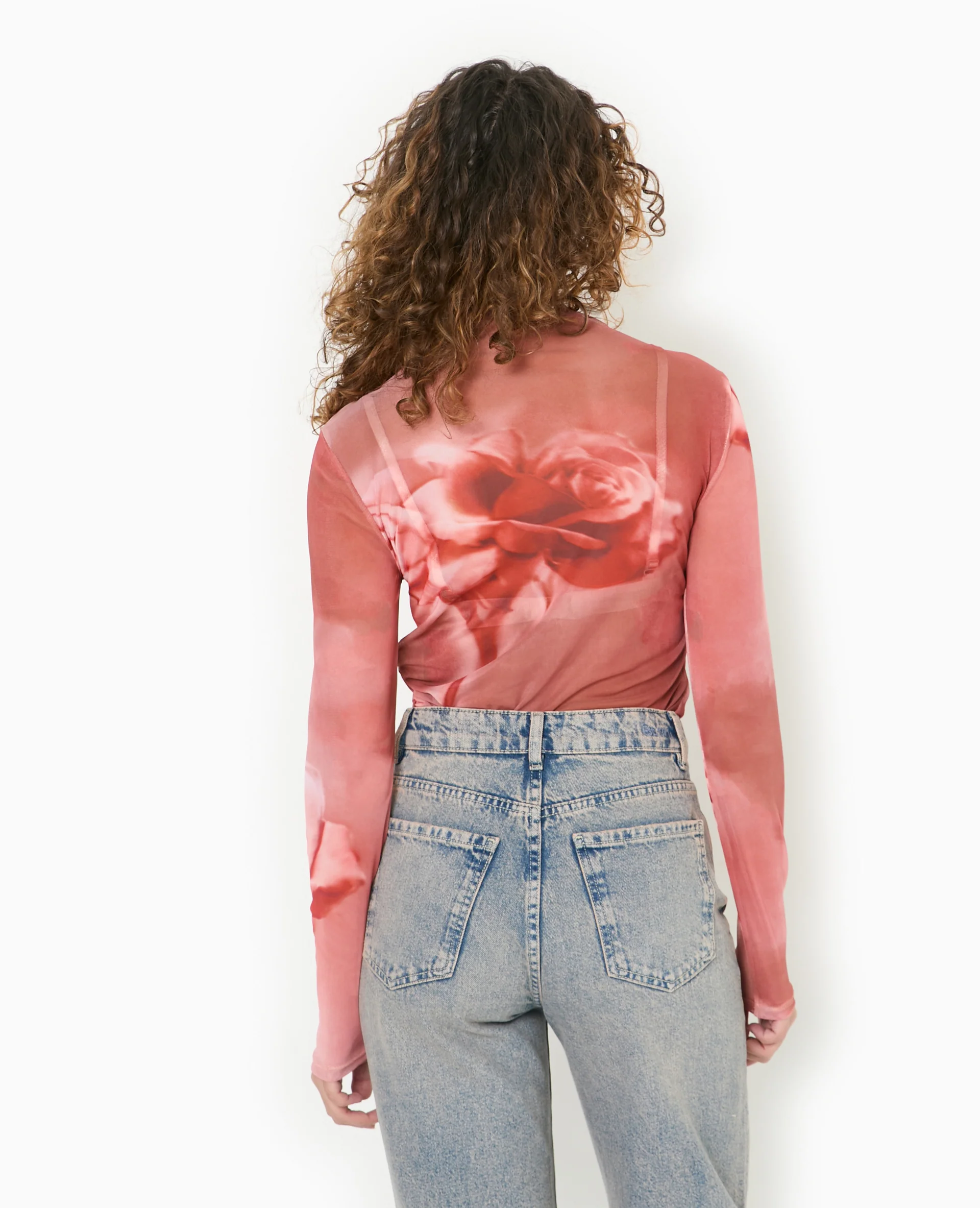 Top manches longues en résille motif roses - Image 6